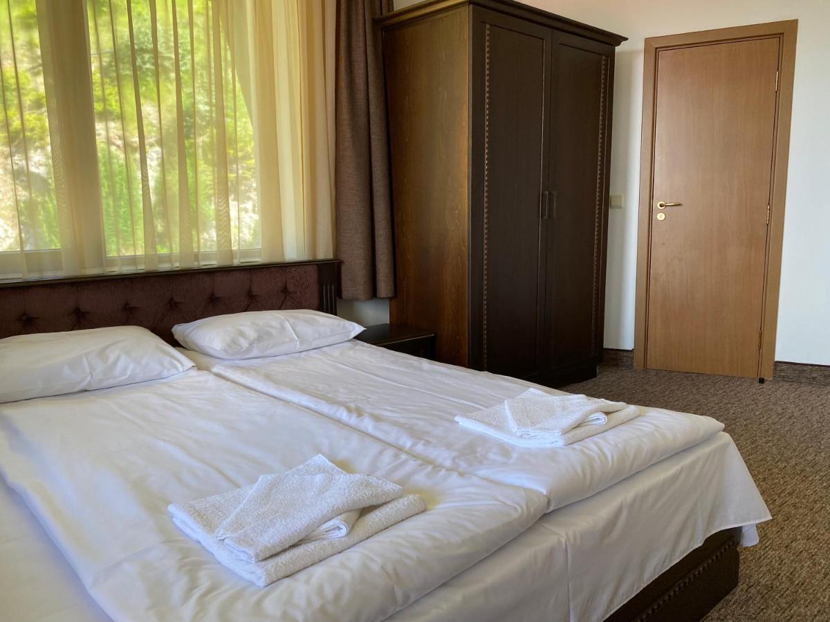 Grandview Apartment Grand Monastery Pamporovo Luaran gambar